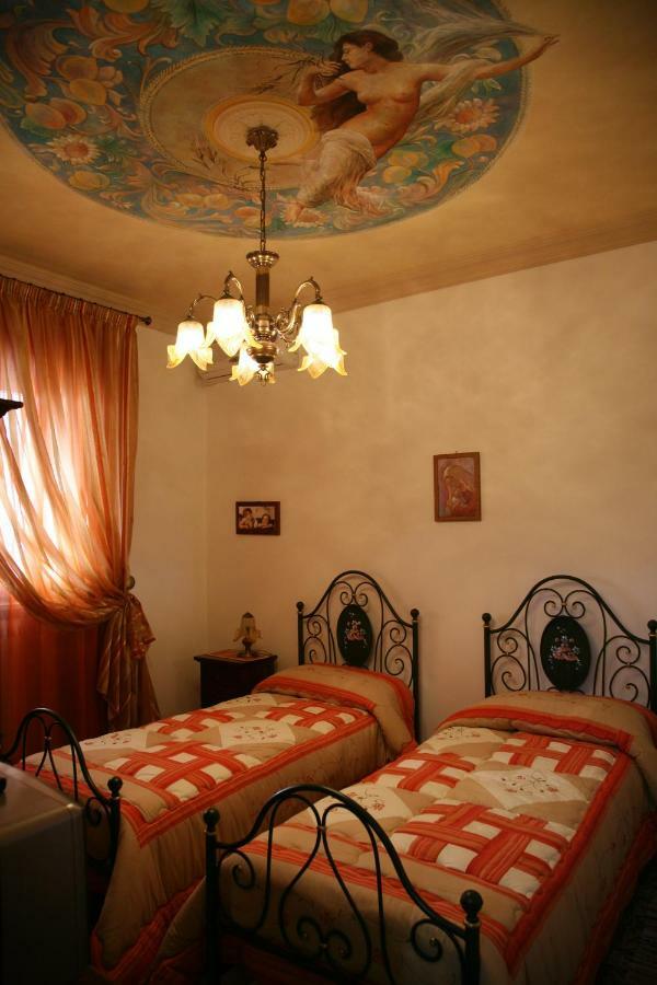 Cali Nitta Bed & Breakfast Corigliano dʼOtranto Exterior foto