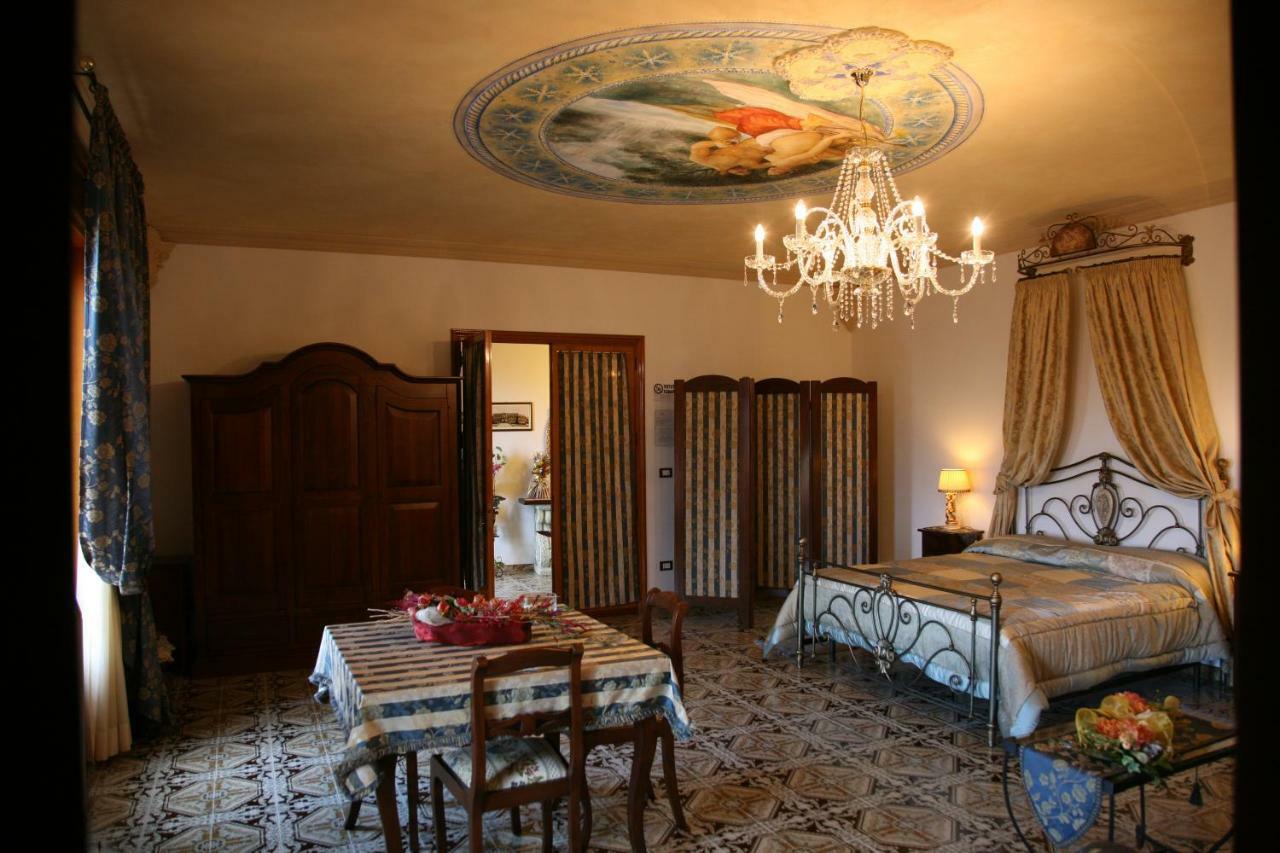 Cali Nitta Bed & Breakfast Corigliano dʼOtranto Exterior foto